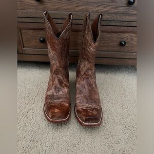 MENS Cowboy boots!!
